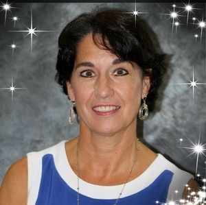 Meet your Posher, Debbie